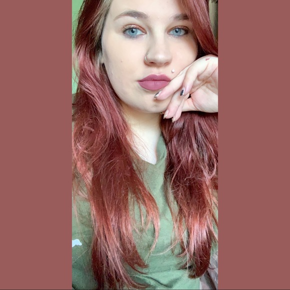 Meet your Posher, Jill - Picture 2 of 3